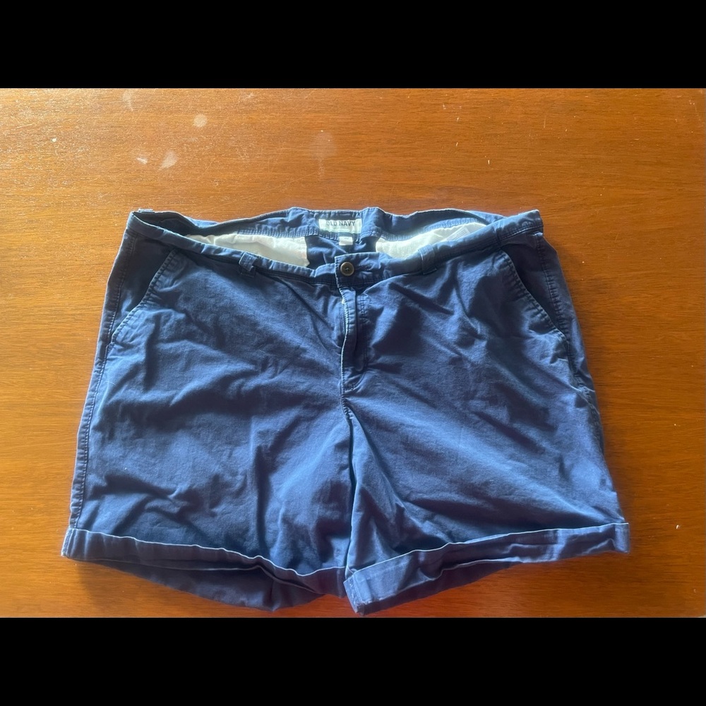 Old navy blue size 20 shorts